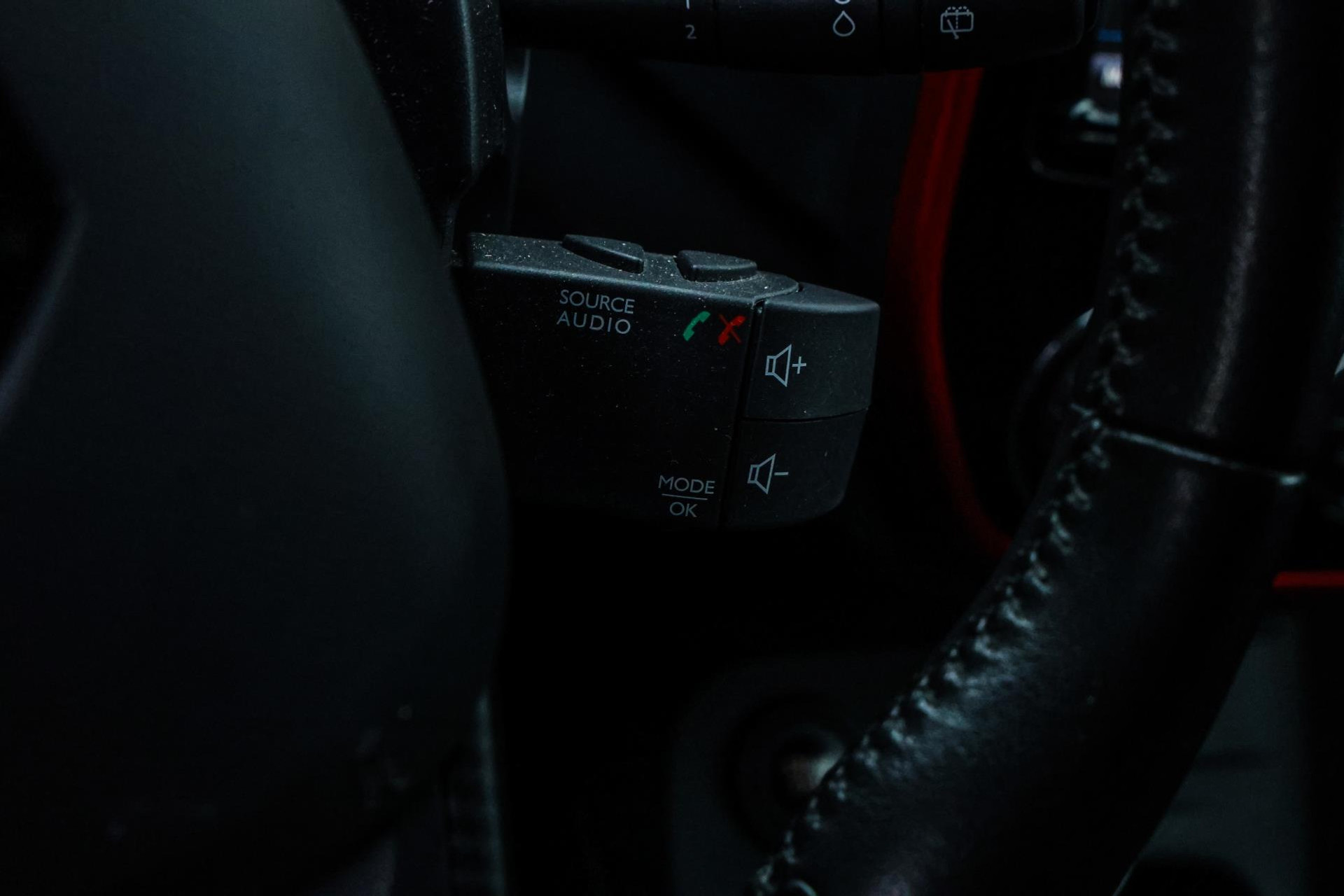 48497348-26.jpg